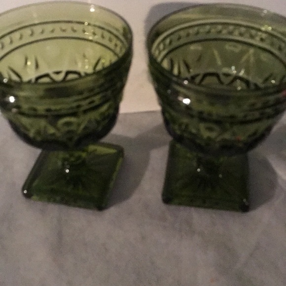 Indiana Glass Other - Vintage set of 2 avocado green Indiana glass thumbprint beverage/wine glasses
